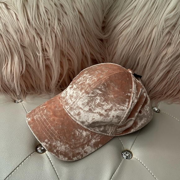 NEW David & Young Pink Velvet Adjustable Fashion Baseball Cap - Picture 4 of 11